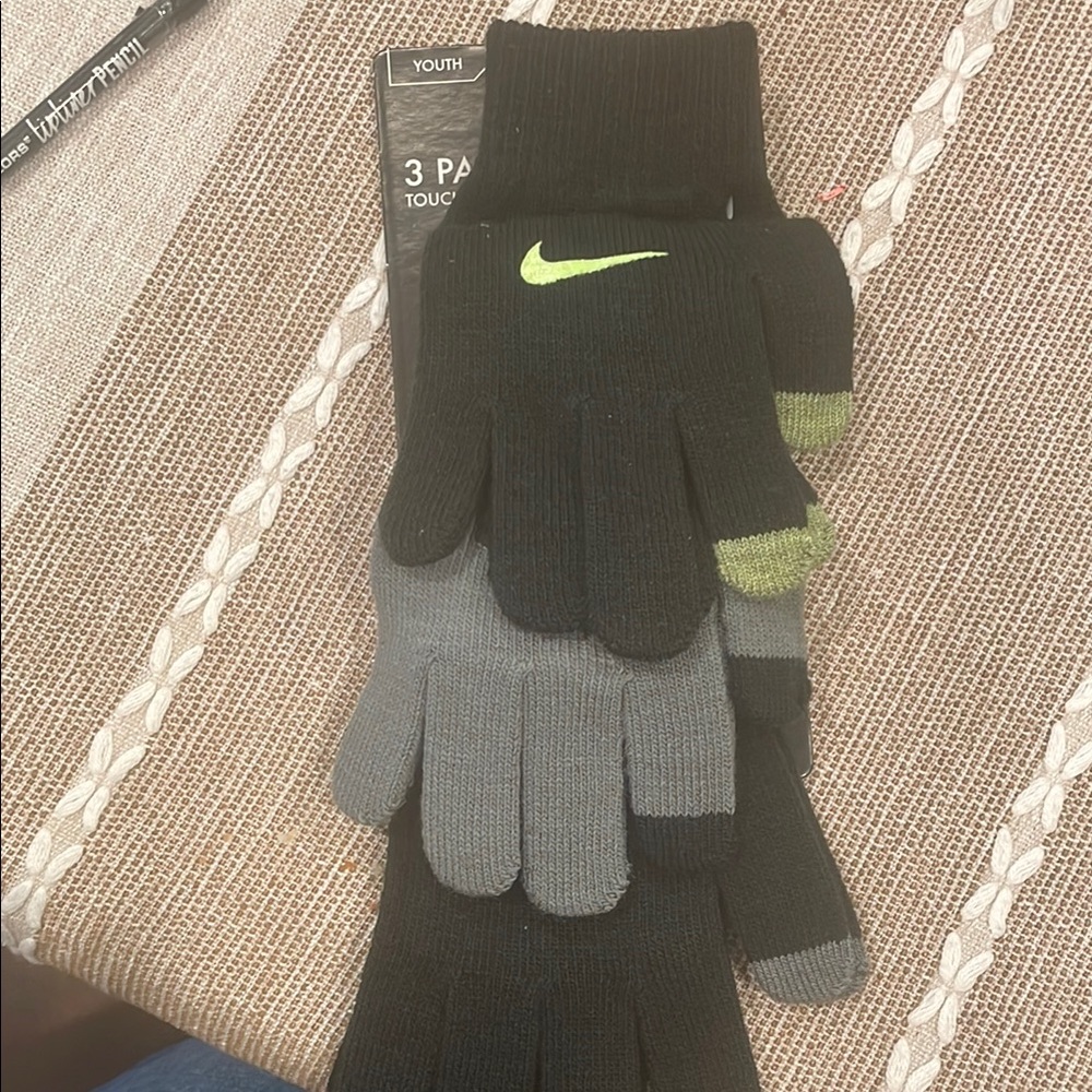 Nike Kid's Black and Gray Gloves with Green Accents